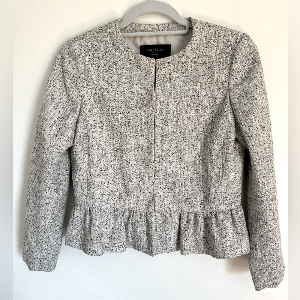Ann Taylor Factory blazer petite size 4